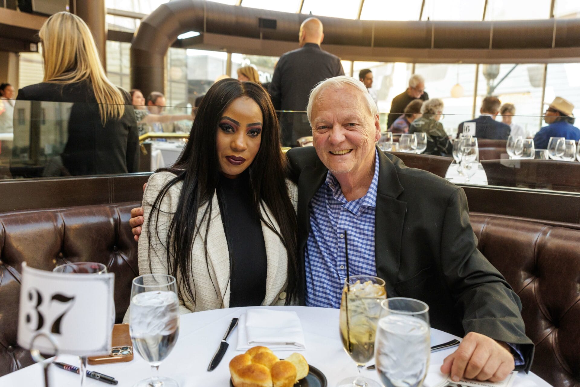 2023 DDS Dinner with Oscar (18)
